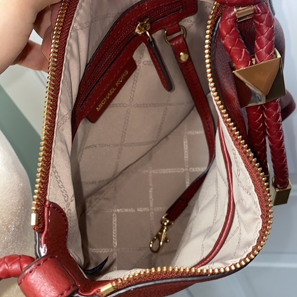 Michael Kors Lexington Pebbled Leather Crossbody Bag - Picture 6 of 7